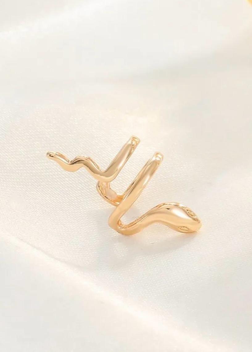 Snake Golden Ear cuff