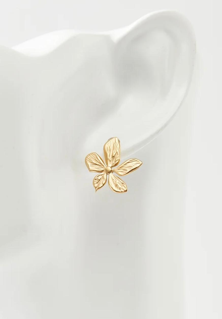 Floral-inspired earrings