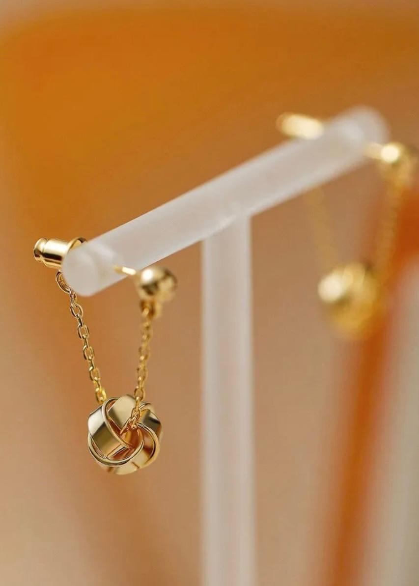 Exquisite Golden Earrings