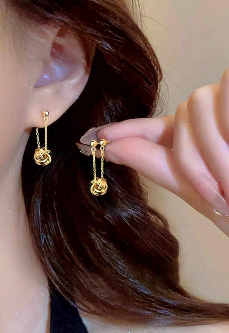 Exquisite Golden Earrings
