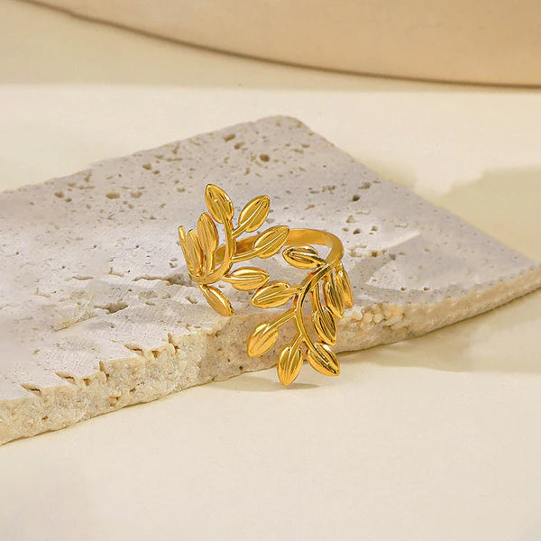 Leaf Themed Adjustable Finger Ring