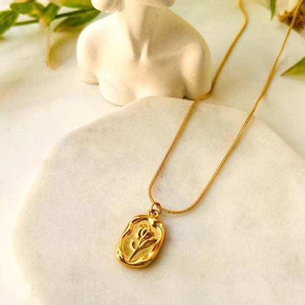 Rose Pendant