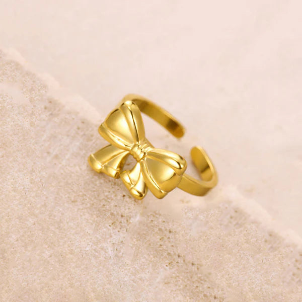 Bow Themed Adjustable Finger Ring