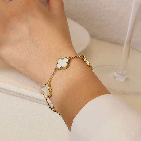 White And Golden Clover Bracelet