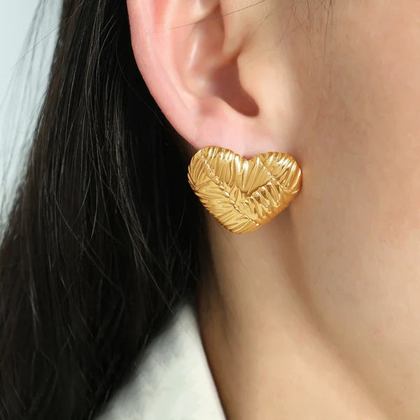 Heart Themed Textured Stud Earrings