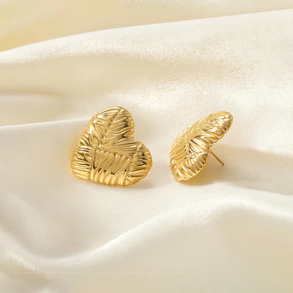 Heart Themed Textured Stud Earrings