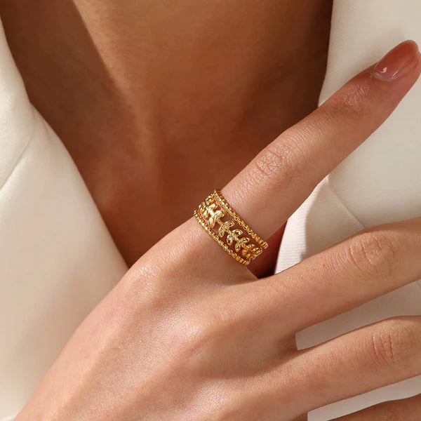 Golden Layer Patterned Ring