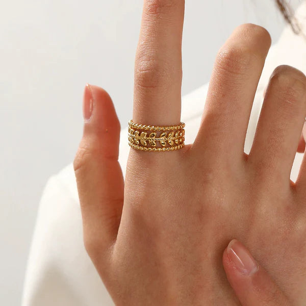 Golden Layer Patterned Ring