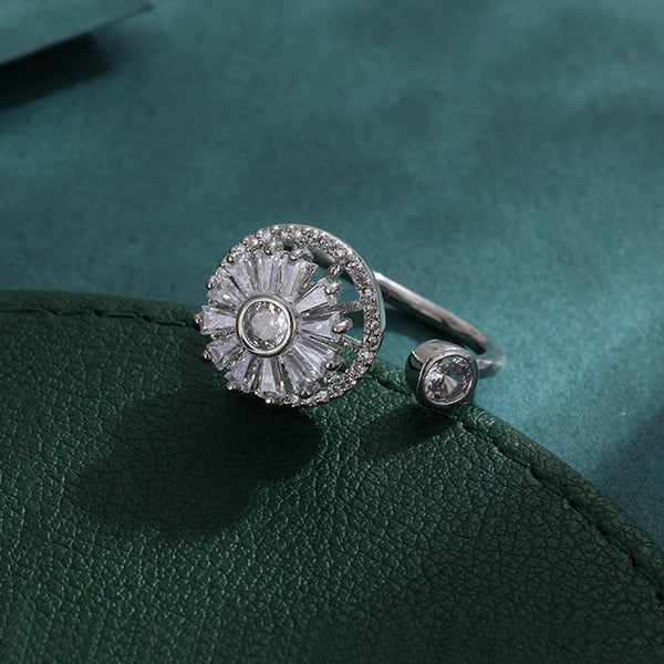 Round Flower Shape Rotatable Adjustable Ring
