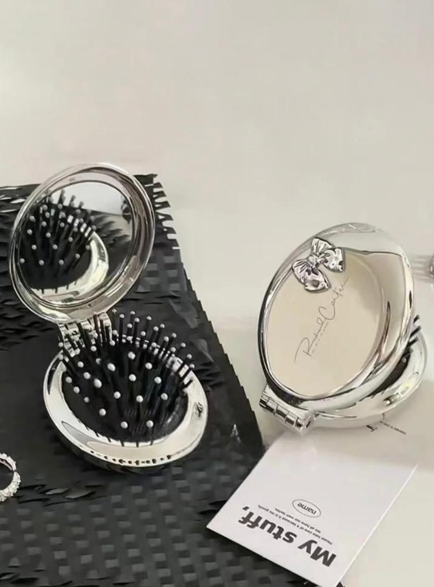 Folding Pocket Hairbrush