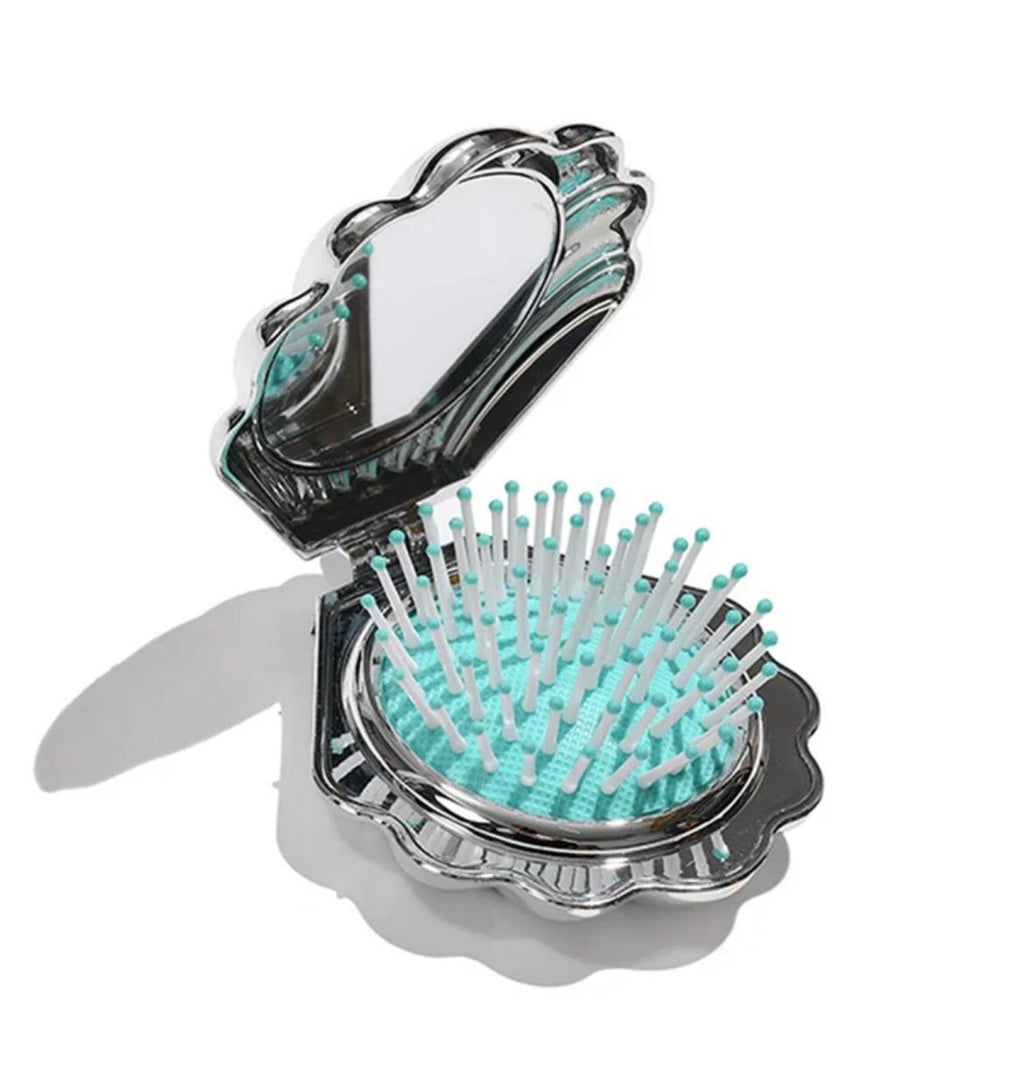 Shell Shaped Hairbrush