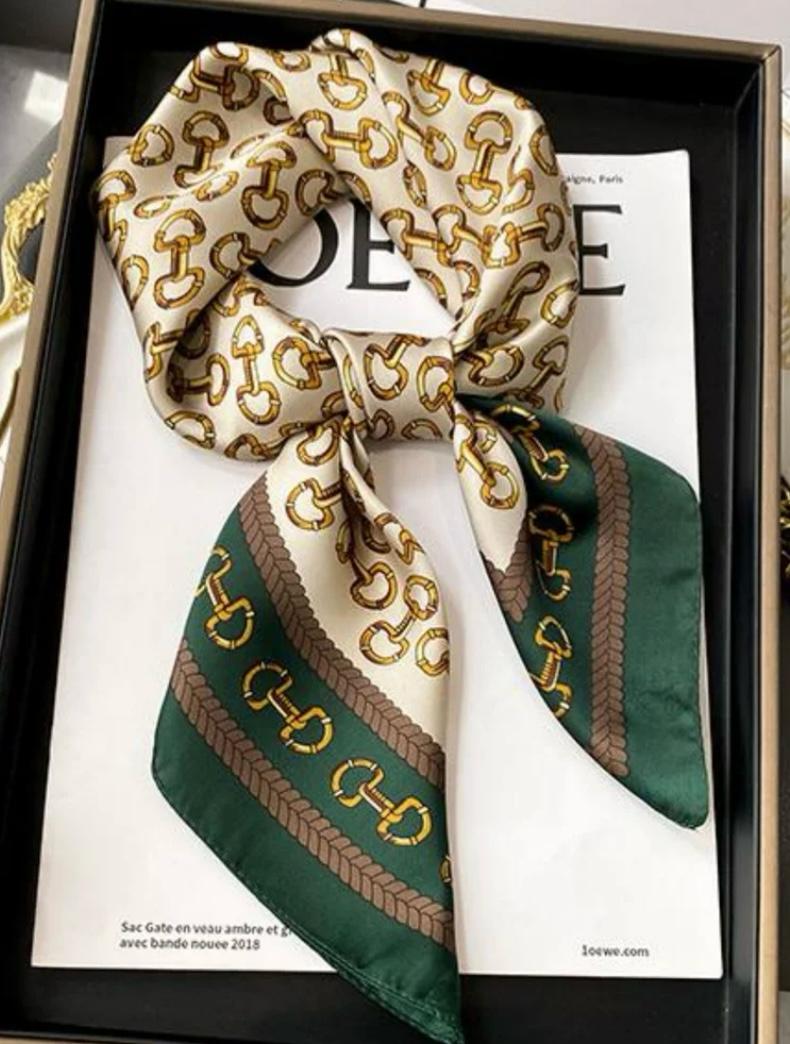 Elegant Chain Print Scarf