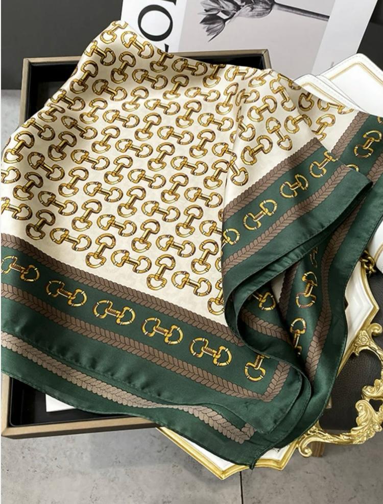 Elegant Chain Print Scarf