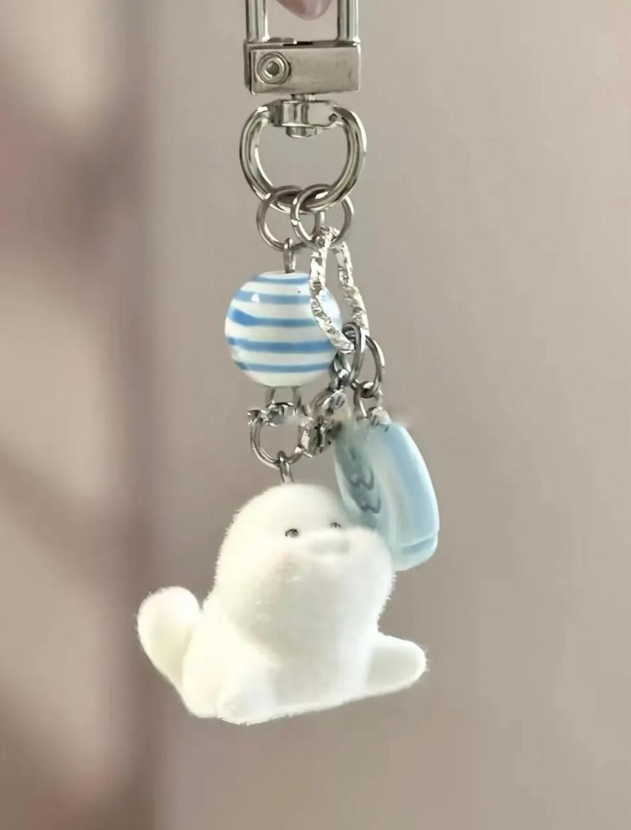 ANIMAL BAG OR PHONE CHARM