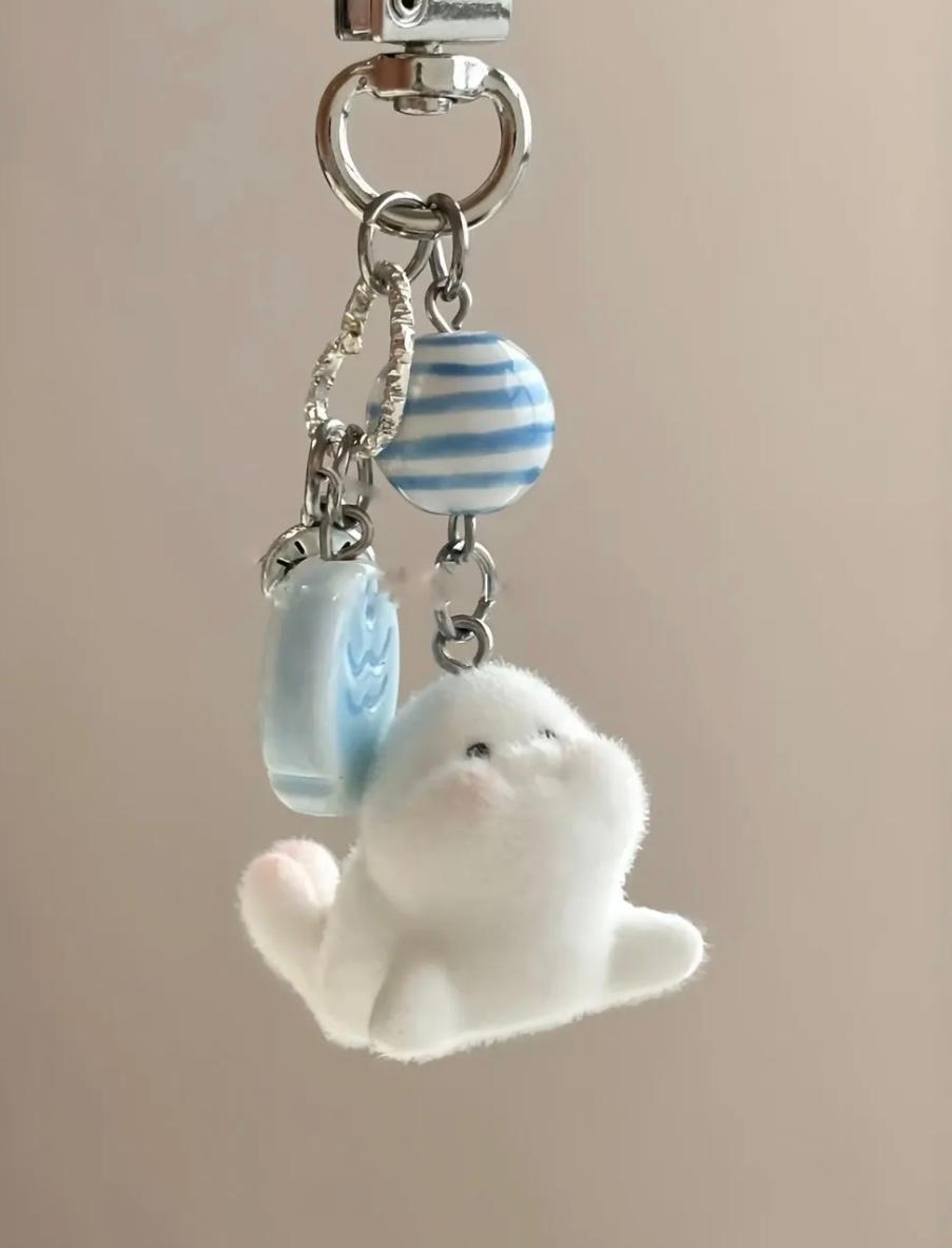 ANIMAL BAG OR PHONE CHARM