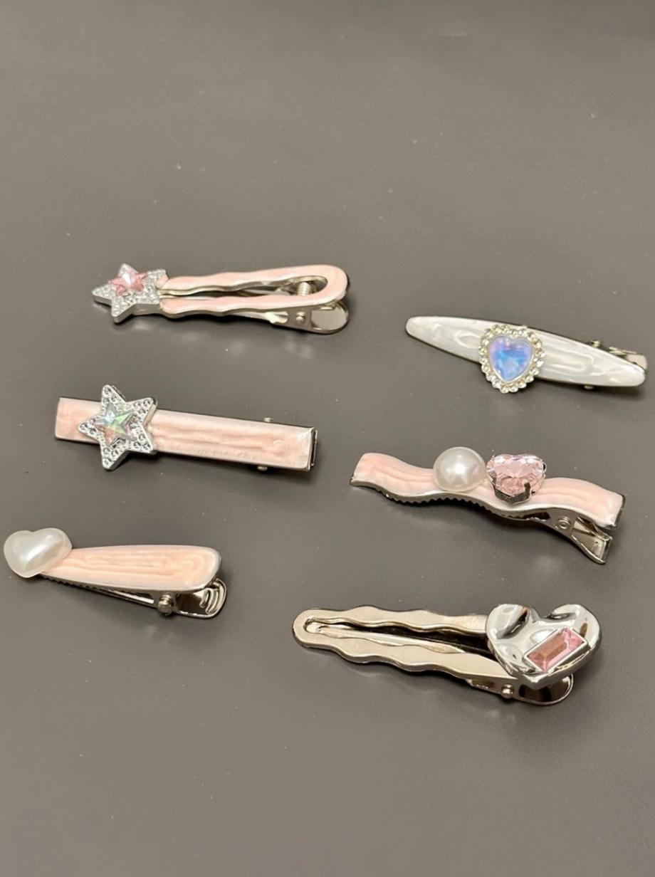Set of six Resin Hair clips