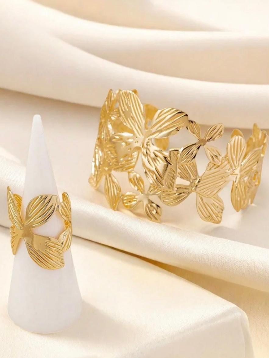 Exquisite Flower Bracelet and Ring set