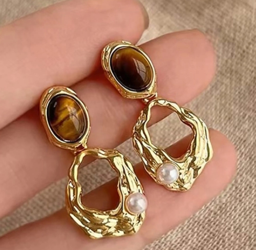 Geometric Artificial Earrings