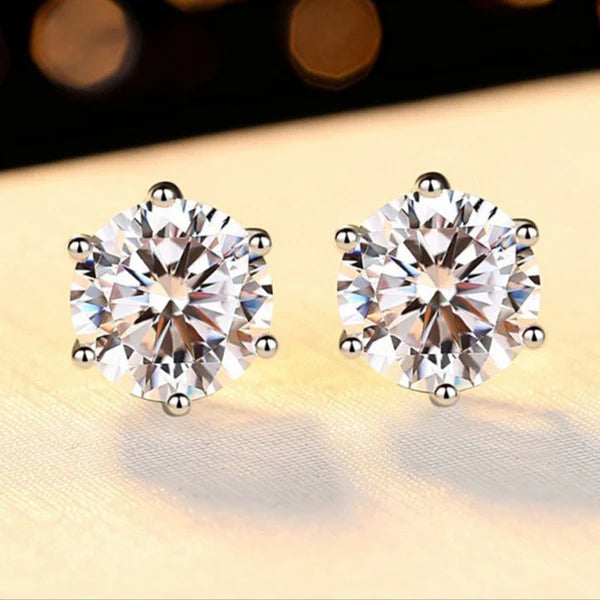 Circular Solitaire Stud Earrings