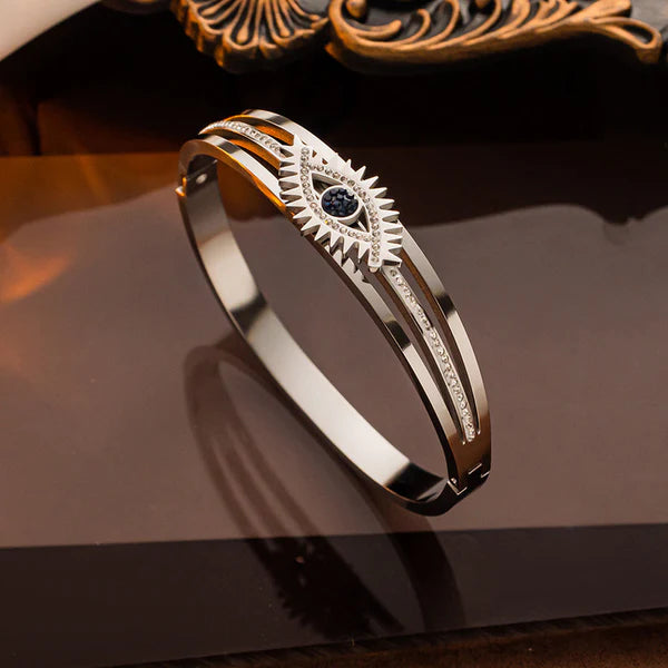 Diamond Studded Evil Eye Bracelet