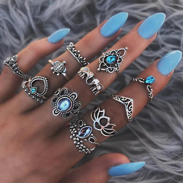 Floral Vintage Rings Set