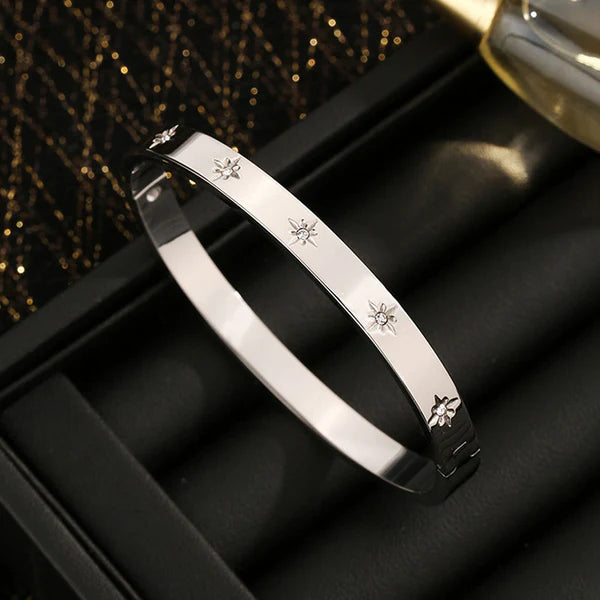 Star American Diamond Bracelet